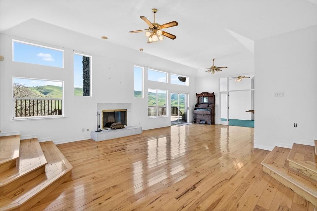 Image 34 of property listing at 1500 Old Airline Highway, Paicines, CA 95043