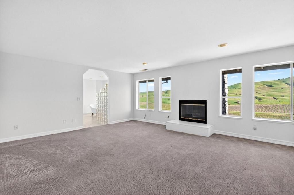Image 36 of property listing at 1500 Old Airline Highway, Paicines, CA 95043