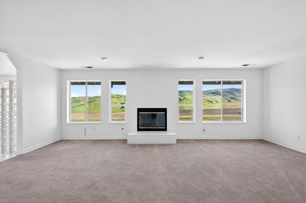 Image 37 of property listing at 1500 Old Airline Highway, Paicines, CA 95043