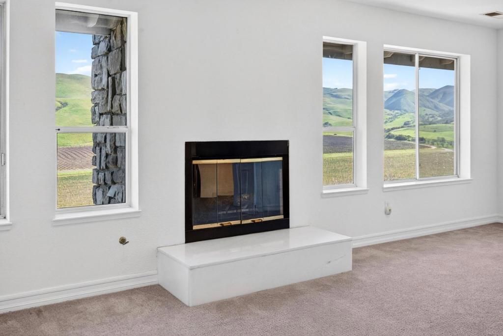 Image 38 of property listing at 1500 Old Airline Highway, Paicines, CA 95043