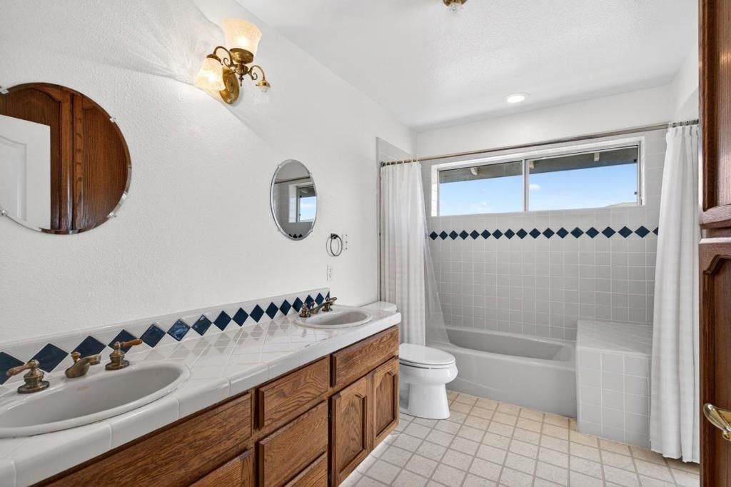 Image 47 of property listing at 1500 Old Airline Highway, Paicines, CA 95043