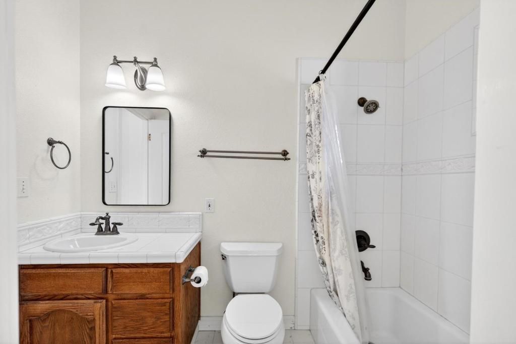 Image 72 of property listing at 1500 Old Airline Highway, Paicines, CA 95043