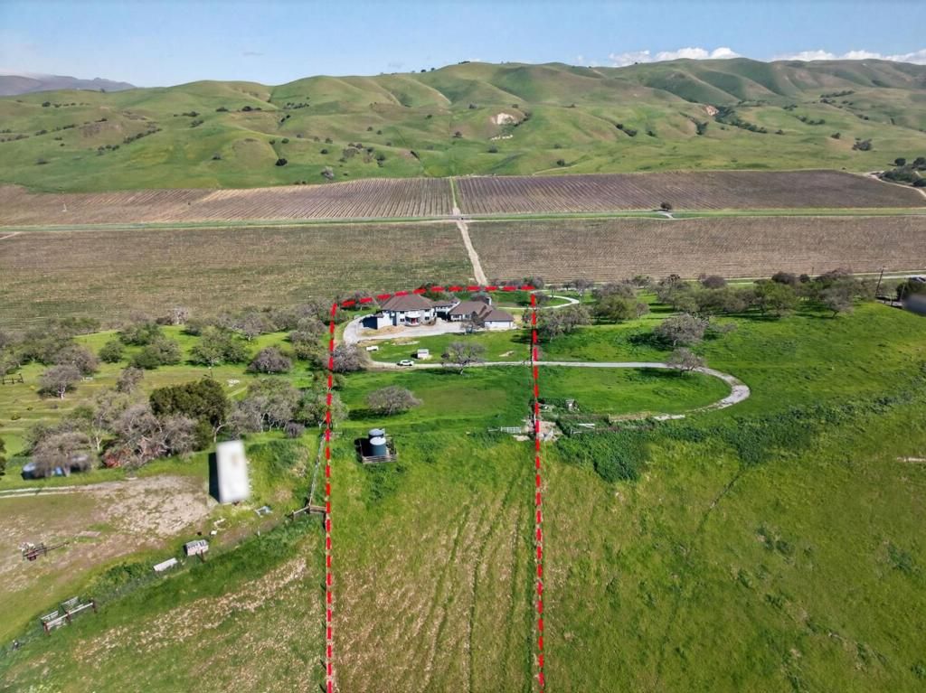 Image 73 of property listing at 1500 Old Airline Highway, Paicines, CA 95043