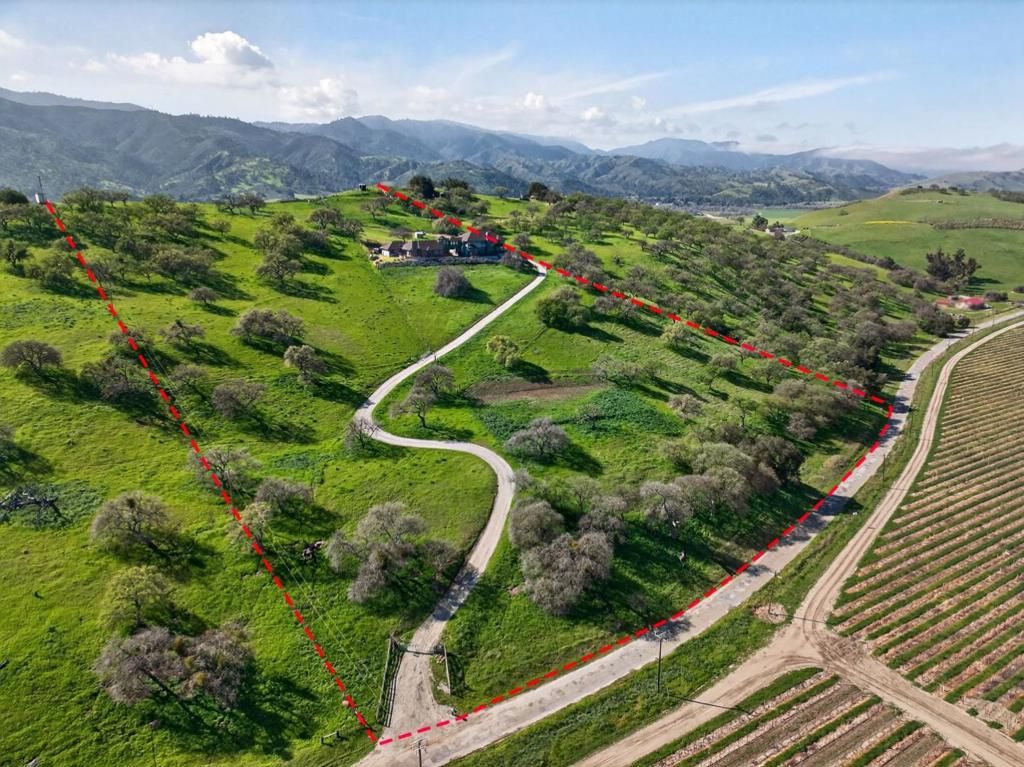 Image 76 of property listing at 1500 Old Airline Highway, Paicines, CA 95043