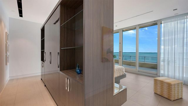 3030 GRAND BAY BOULEVARD PH3101, Longboat Key, FL 34228