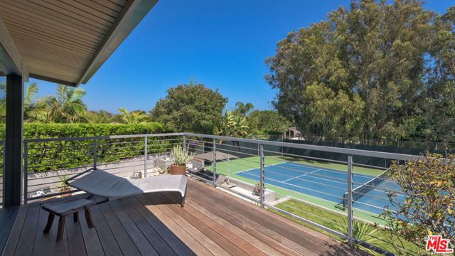 6738 Wildlife Road, Malibu, CA 90265