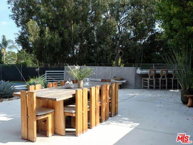 6738 Wildlife Road, Malibu, CA 90265