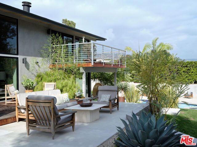 6738 Wildlife Road, Malibu, CA 90265