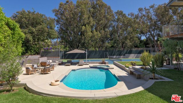 6738 Wildlife Road, Malibu, CA 90265