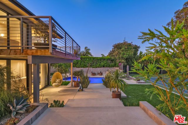 6738 Wildlife Road, Malibu, CA 90265