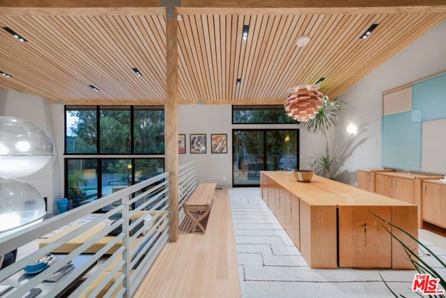 6738 Wildlife Road, Malibu, CA 90265