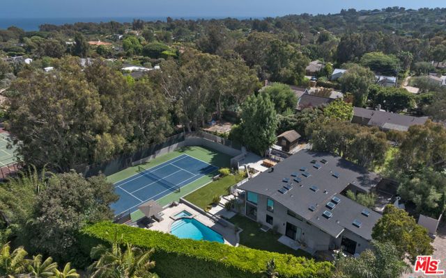 6738 Wildlife Road, Malibu, CA 90265