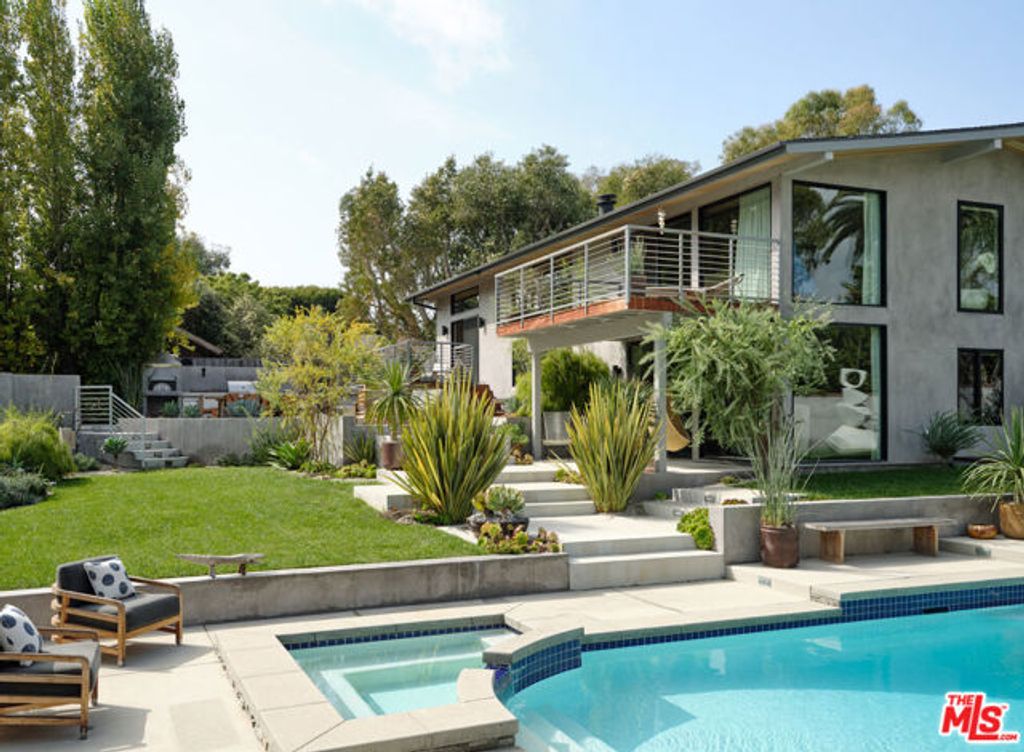 6738 Wildlife Road, Malibu, CA 90265