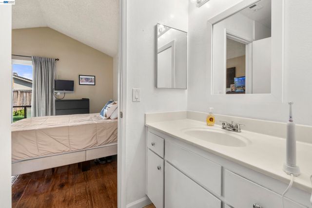 3138 Chimney Ct, Union City, CA 94587