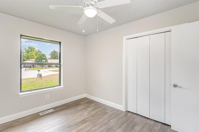 1004 Ranchoak Court, Yukon, OK 73099