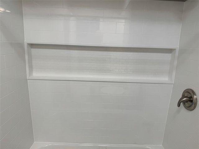 1004 Ranchoak Court, Yukon, OK 73099