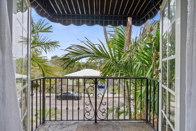 218 N Palmway, Lake Worth Beach, FL 33460
