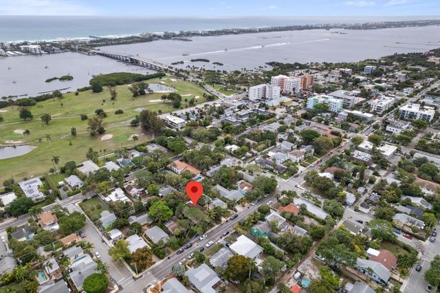 218 N Palmway, Lake Worth Beach, FL 33460