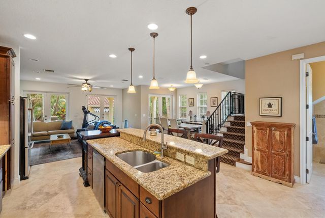 218 N Palmway, Lake Worth Beach, FL 33460