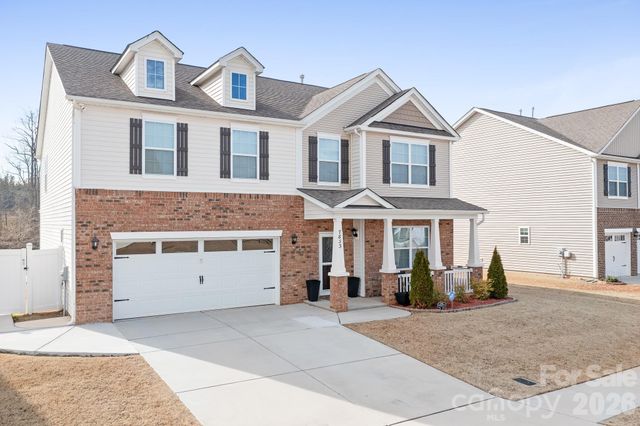 7833 Stonehouse Drive, Gastonia, NC 28056