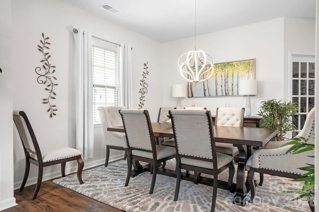 7833 Stonehouse Drive, Gastonia, NC 28056