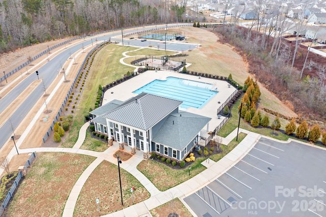 7833 Stonehouse Drive, Gastonia, NC 28056