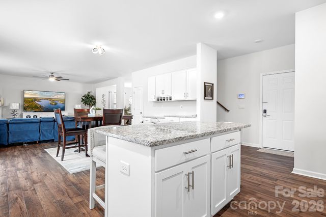 7833 Stonehouse Drive, Gastonia, NC 28056