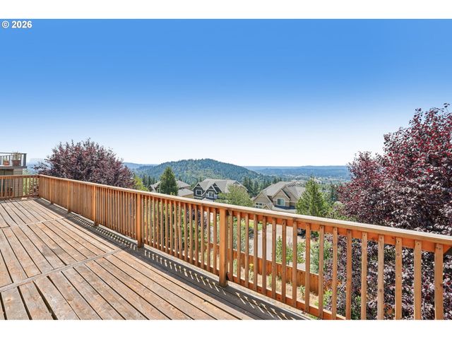 10996 Se LENORE St, Happy Valley, OR 97086