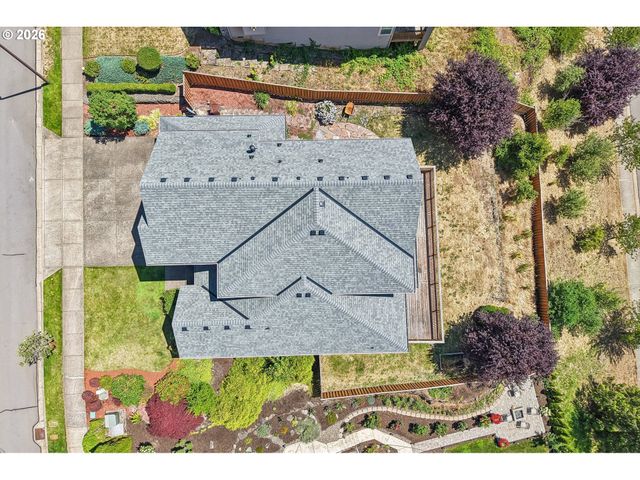 10996 Se LENORE St, Happy Valley, OR 97086