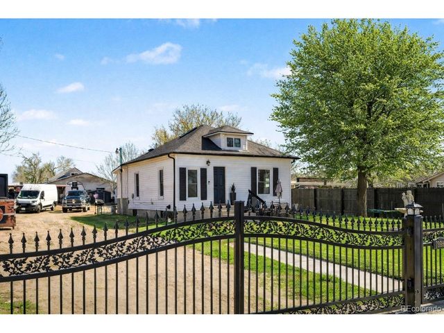 7398 Kearney St, Commerce City, CO 80022