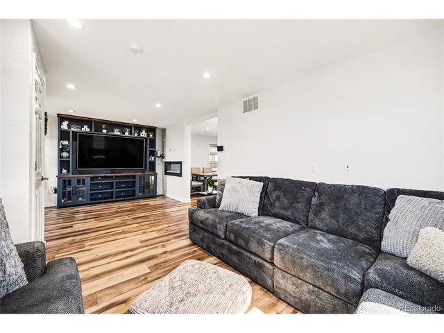 7398 Kearney St, Commerce City, CO 80022