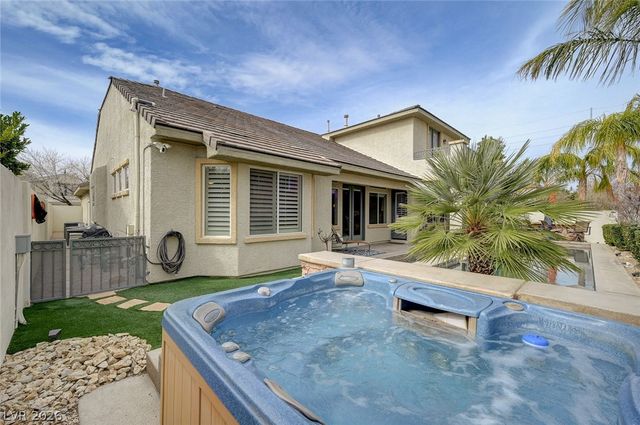 7516 Cliff Peaks Street, Las Vegas, NV 89149