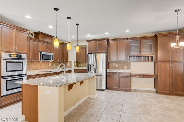 7516 Cliff Peaks Street, Las Vegas, NV 89149