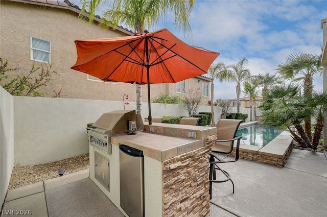 7516 Cliff Peaks Street, Las Vegas, NV 89149