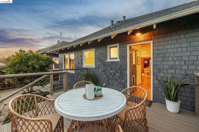 5360 5360 Boyd Avenue, Oakland, CA 94618