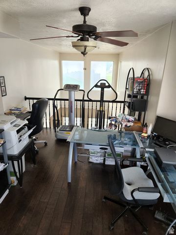 710 E SANDY POINT DR, Sandy, UT 84094