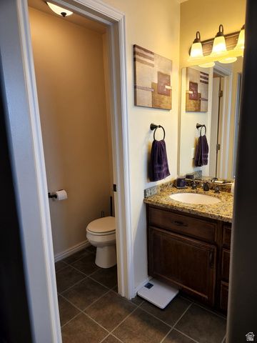 710 E SANDY POINT DR, Sandy, UT 84094