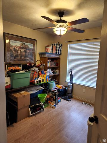 710 E SANDY POINT DR, Sandy, UT 84094
