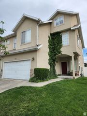 710 E SANDY POINT DR, Sandy, UT 84094