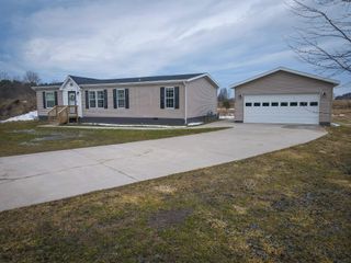 104 Evans Way, Scottville, MI 49454