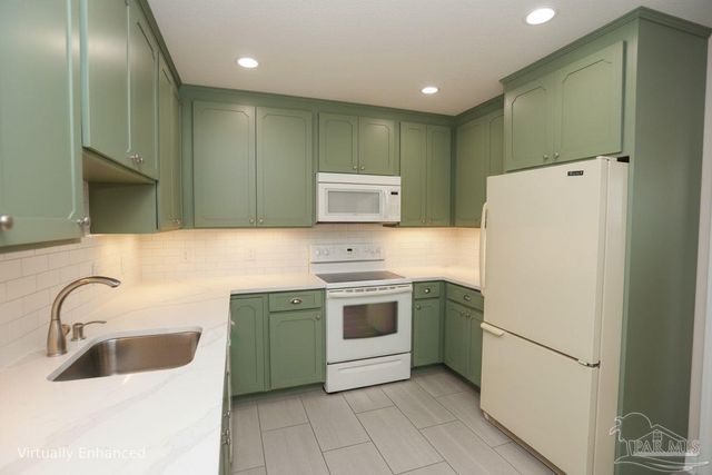 5910 Sarah Dr, Pensacola, FL 32503