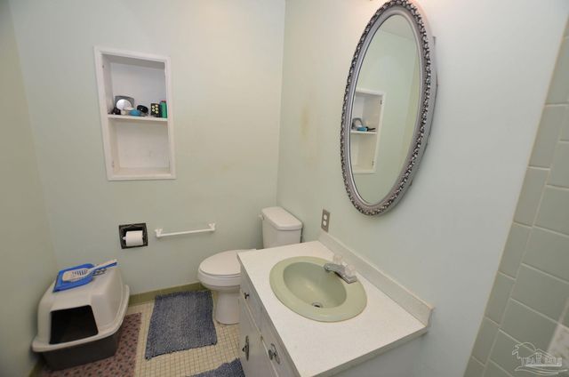 5910 Sarah Dr, Pensacola, FL 32503