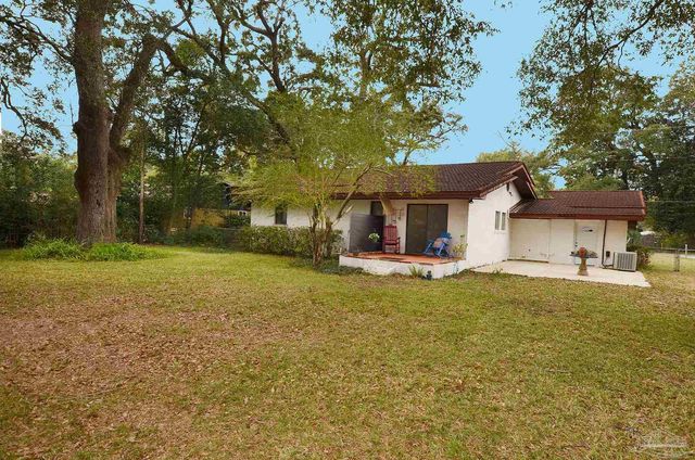 5910 Sarah Dr, Pensacola, FL 32503