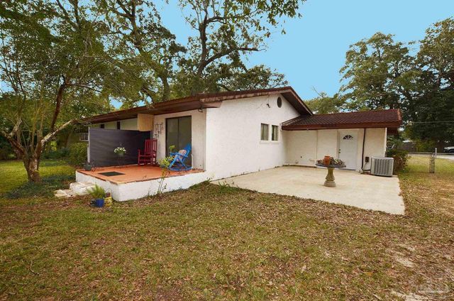 5910 Sarah Dr, Pensacola, FL 32503