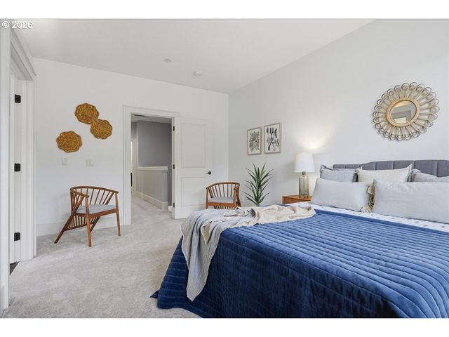 605 Sw TRILLIUM CREEK Ter, Portland, OR 97225