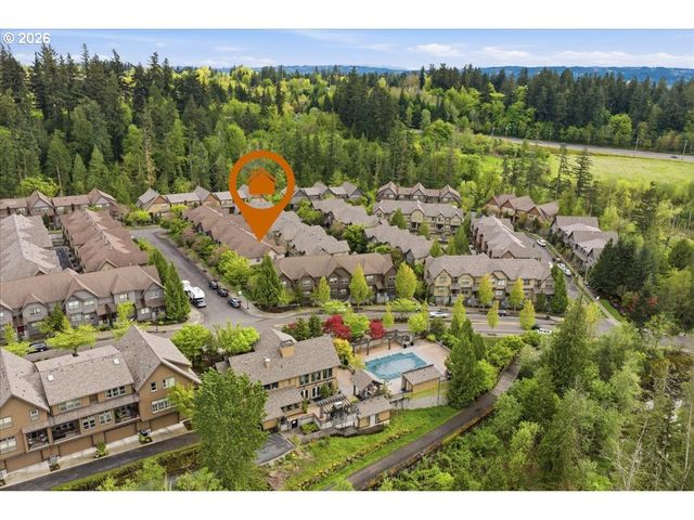 605 Sw TRILLIUM CREEK Ter, Portland, OR 97225