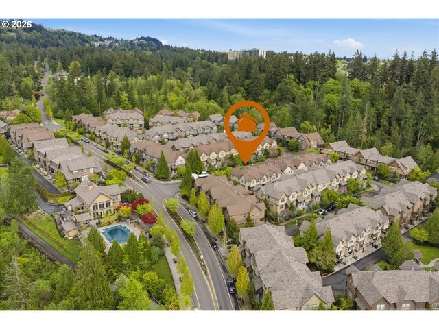 605 Sw TRILLIUM CREEK Ter, Portland, OR 97225