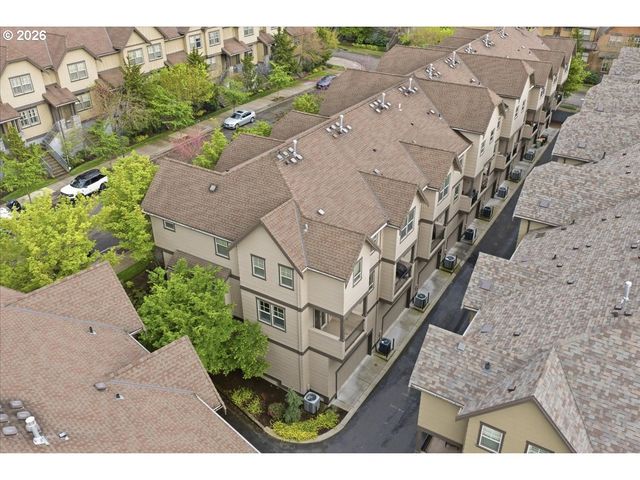 605 Sw TRILLIUM CREEK Ter, Portland, OR 97225