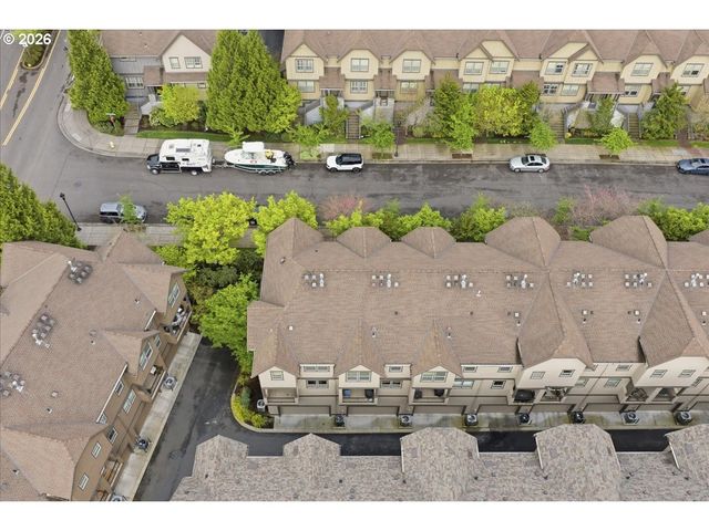 605 Sw TRILLIUM CREEK Ter, Portland, OR 97225