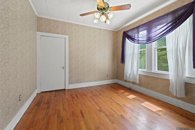 8801 Island Rd, St Francisville, LA 70775